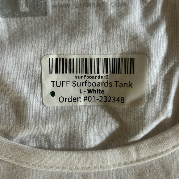 Men’s workout tank top bundle - Picture 4 of 4